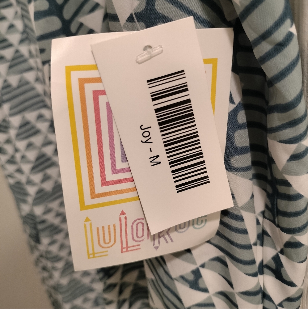 Women's Lula Roe Duster - Picture 11 of 11